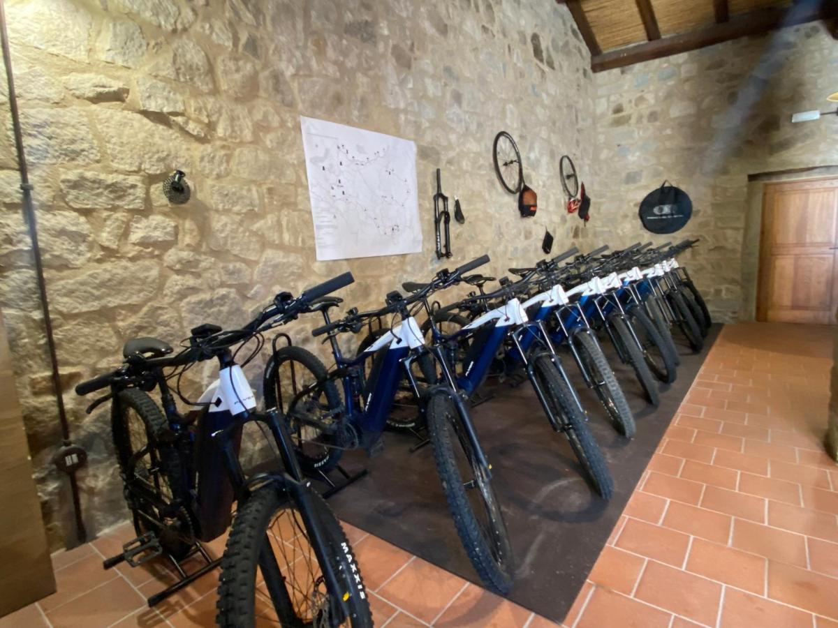 Hotel Bed And Bike Antico Mulino Aglientu Exterior foto