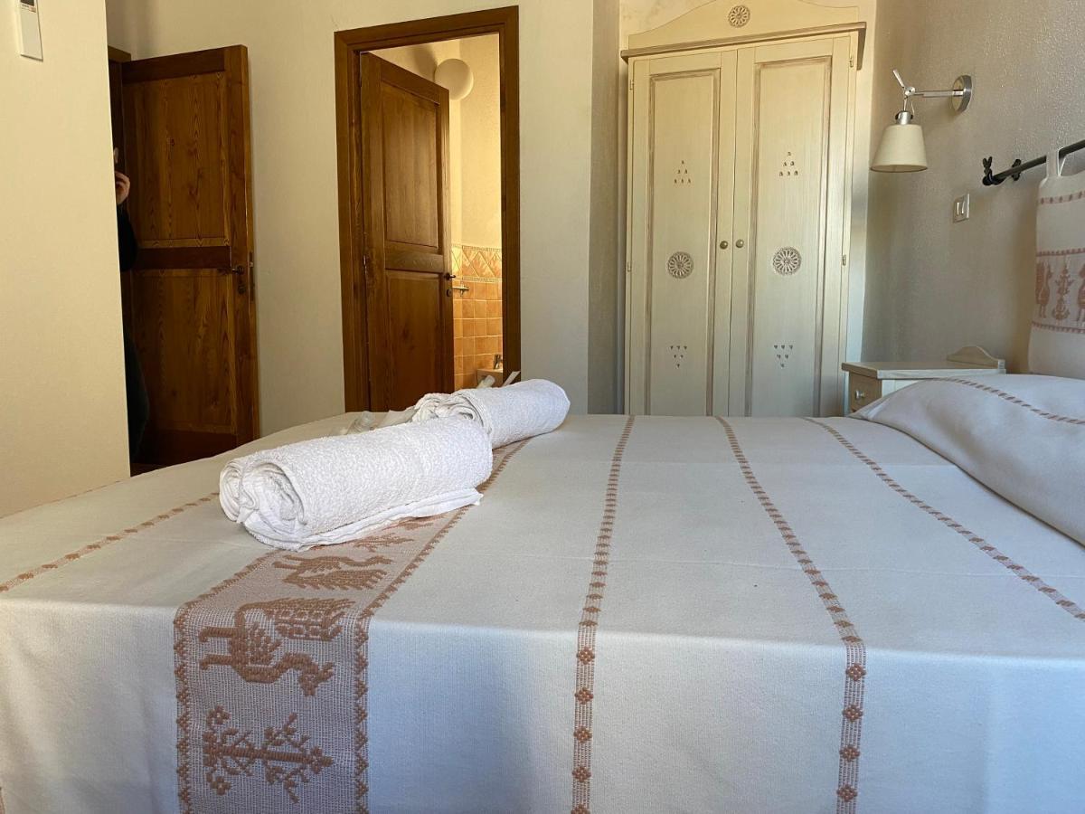 Hotel Bed And Bike Antico Mulino Aglientu Exterior foto