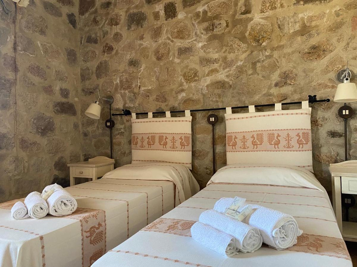 Hotel Bed And Bike Antico Mulino Aglientu Exterior foto
