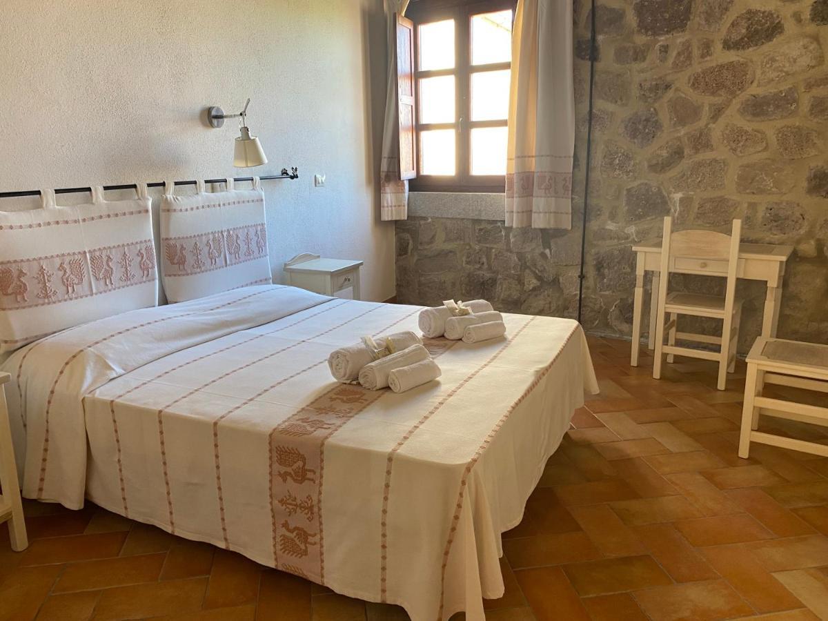 Hotel Bed And Bike Antico Mulino Aglientu Exterior foto