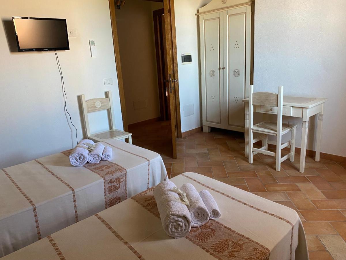 Hotel Bed And Bike Antico Mulino Aglientu Exterior foto