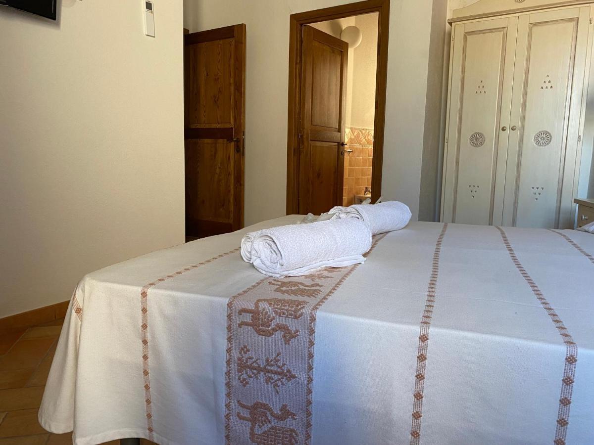 Hotel Bed And Bike Antico Mulino Aglientu Exterior foto