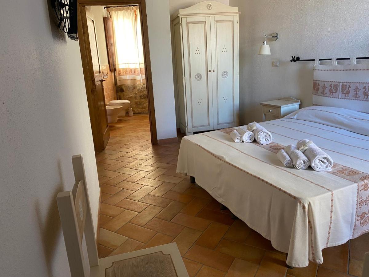 Hotel Bed And Bike Antico Mulino Aglientu Exterior foto