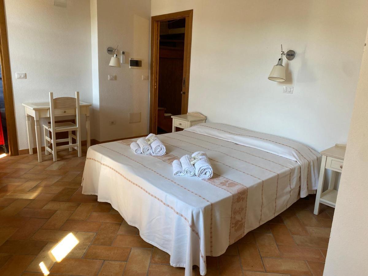 Hotel Bed And Bike Antico Mulino Aglientu Exterior foto
