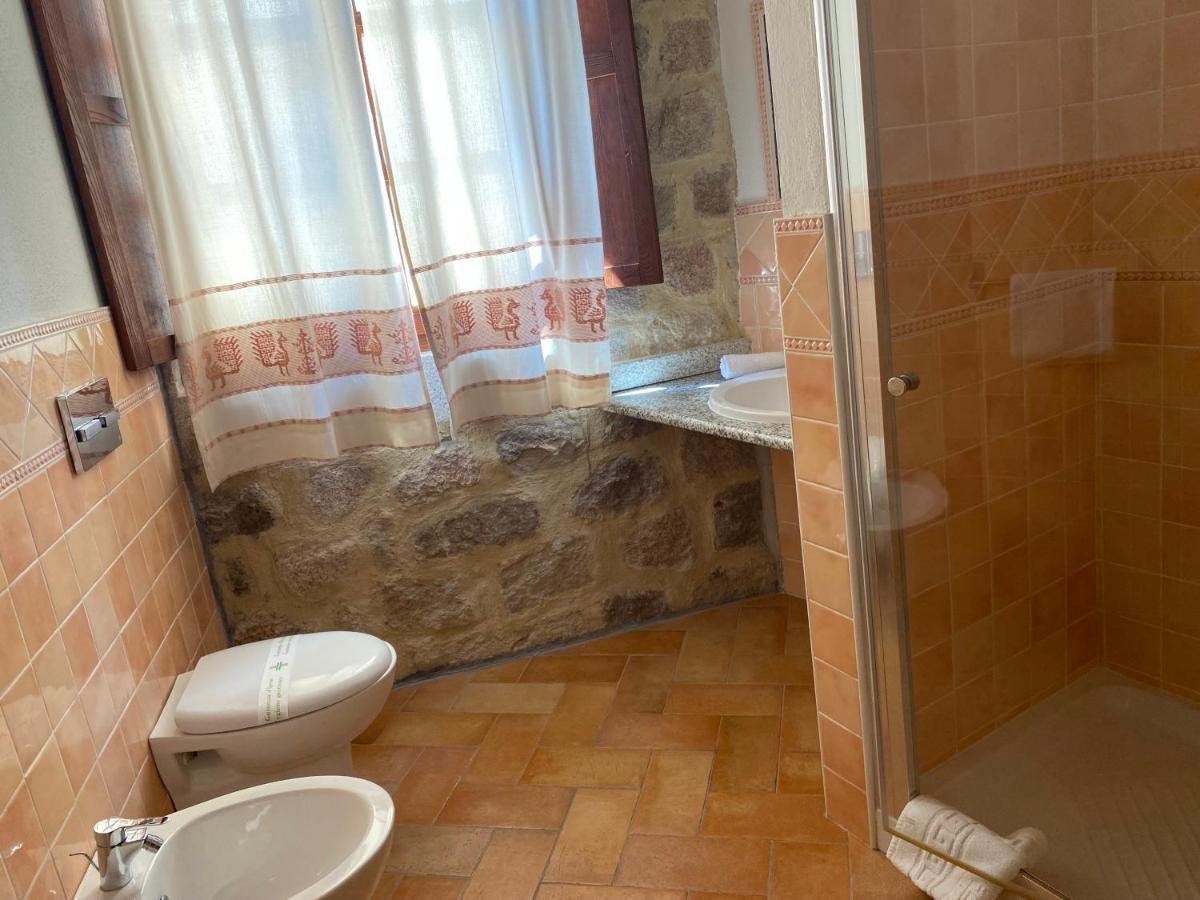 Hotel Bed And Bike Antico Mulino Aglientu Exterior foto